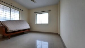 Room in 2 BHK Apartment at Krishna Towers Narhe, Narhe – for Sale