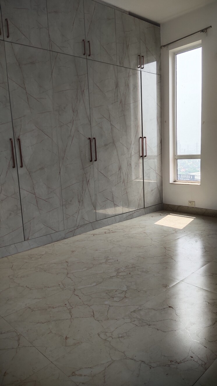 Bathroom, unitech-escape 3 Bedroom 2066 Sq.Ft. Apartment In Sector 50 Gurgaon 9124129