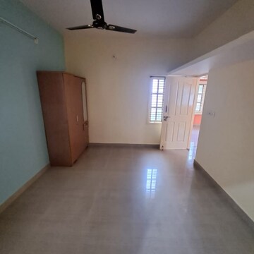 Room in 4 BHK Independent House at Basaveshwara Nagar – for Rent