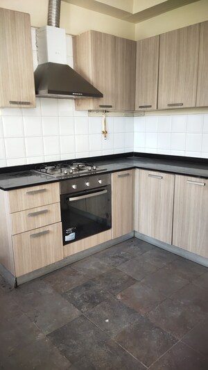 Balcony in 3 BHK Apartment at Unitech Escape, Sector 50 – for Sale