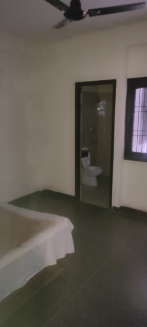 Furnished Amenities in 3 BHK Builder Floor at Wave Springwood Enclave, Mahurali – for Sale