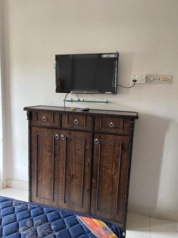 Furnished Amenities in 1 BHK Apartment at Nahar Regency Park CHS, Chandivali – for Rent