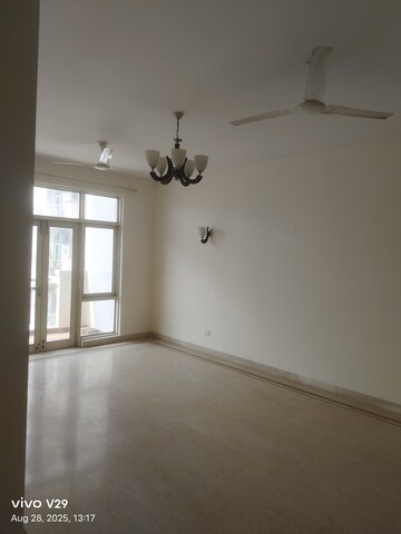 3 BHK Apartment For Rent in Central Park I, Sector 42