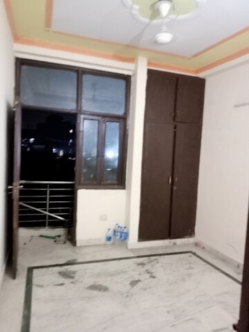 Room in 1 BHK Builder Floor at Neb Sarai – for Rent
