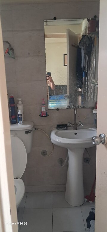 Bathroom in 3.5 BHK Apartment at Gaur City 6th Avenue, Sector 4 Greater Noida – for Rent