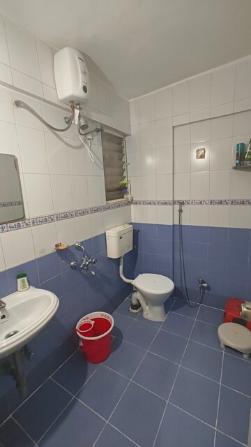 Attached Bathroom in 2.5 BHK Apartment at Nyati Evita, Dhanori – for Sale