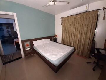 Bedroom in 2 BHK Apartment at Giridhar Oasis, Kharadi – for Rent
