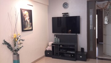Furnished Amenities in 2 BHK Apartment at Giridhar Oasis, Kharadi – for Rent