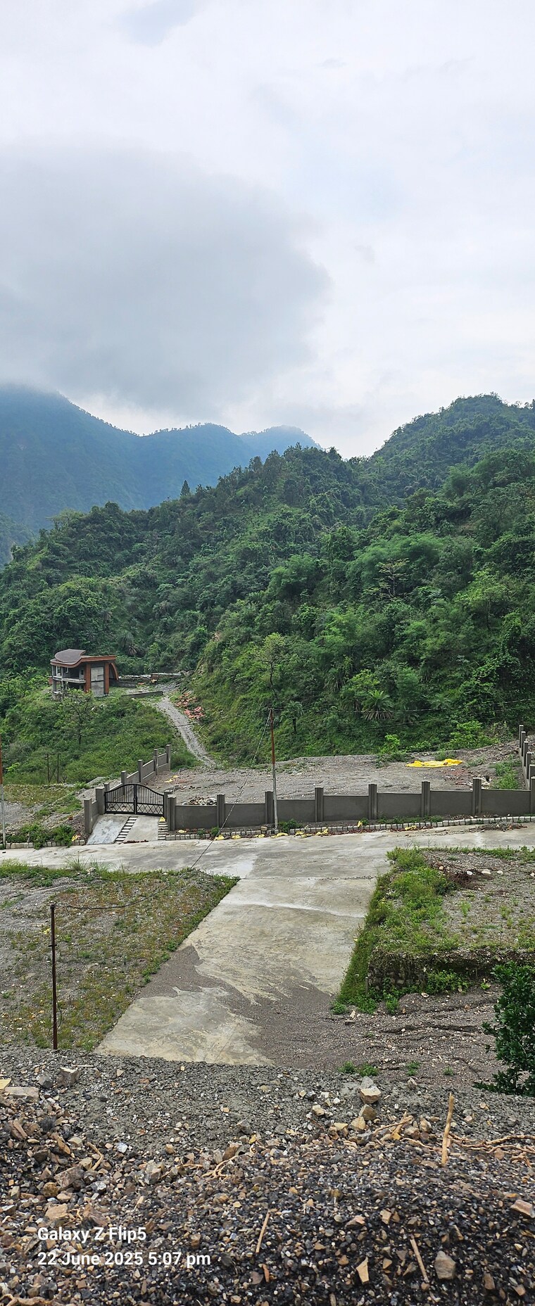 Garden, sahastradhara  435 Sq.Yd. Plot In Sahastradhara Dehradun 9124331