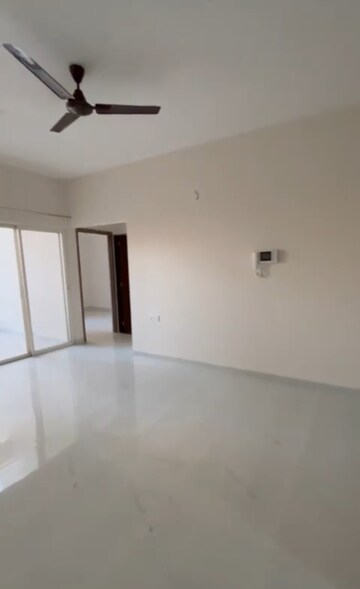 Room in 2 BHK Apartment at VTP Purvanchal, Wagholi – for Sale