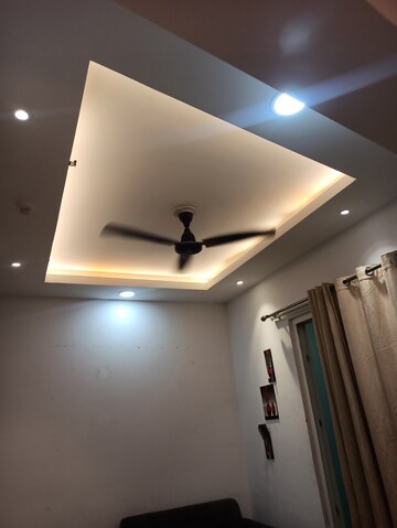 Furnished Amenities in Studio Apartment at Supertech North Eye, Sector 74 – for Rent