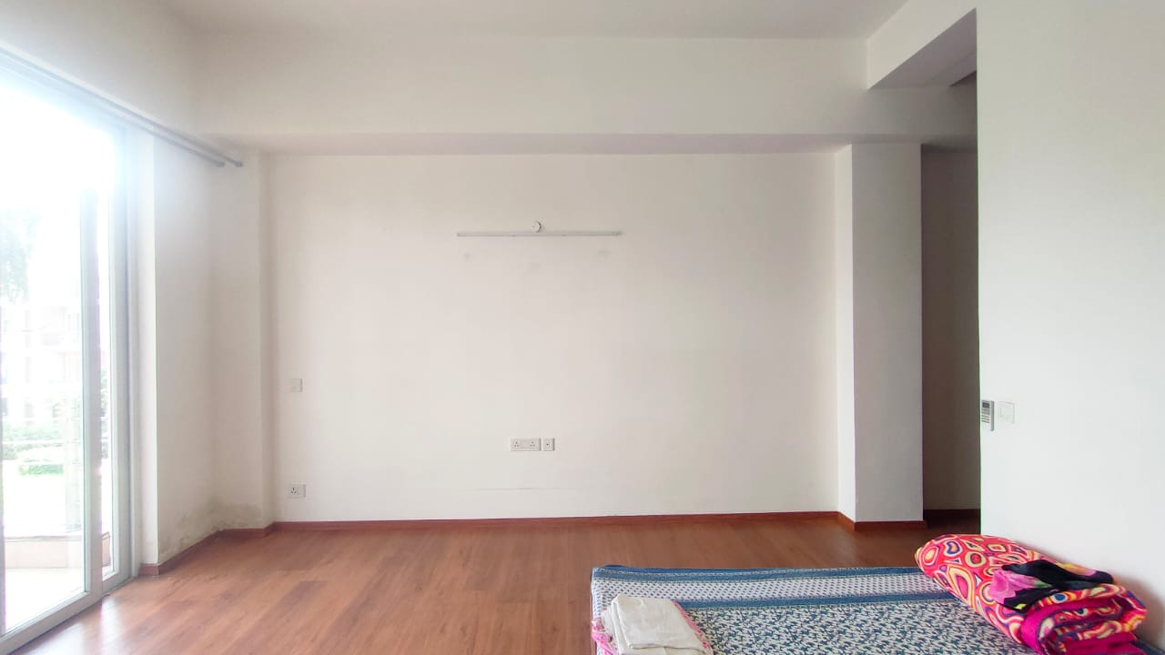 3 BHK + Extra Room Apartment For Rent in Adani Samsara