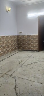 1 BHK + Pooja Room 555 Sq.Ft. Builder Floor in Kalkaji