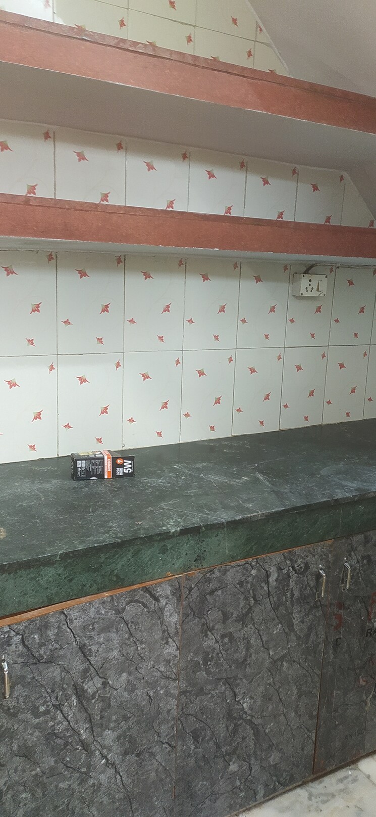 Bathroom, kalkaji 1 Bedroom 555 Sq.Ft. Builder Floor In Kalkaji Delhi 9124445