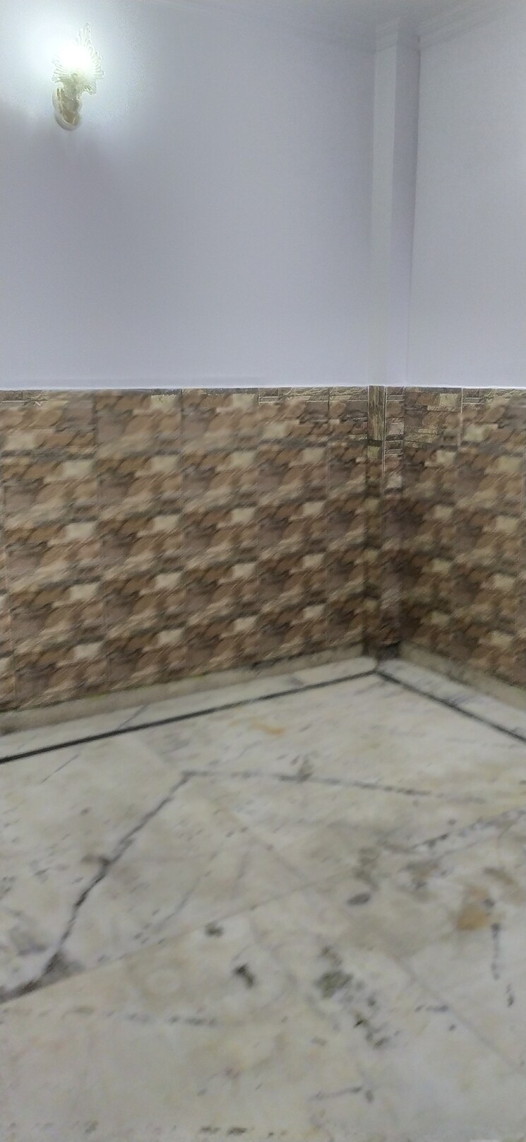 Balcony, kalkaji 1 Bedroom 555 Sq.Ft. Builder Floor In Kalkaji Delhi 9124445