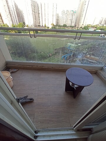 Balcony in Studio Apartment at Supertech North Eye, Sector 74 – for Rent