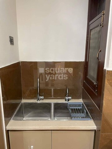 Furnished Amenities in 2.5 BHK Builder Floor at Bhai Randhir Singh Nagar – for Rent