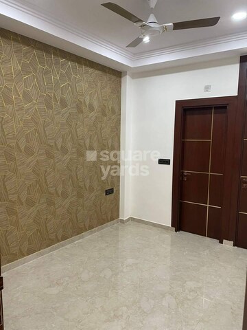 Room in 2.5 BHK Builder Floor at Bhai Randhir Singh Nagar – for Rent