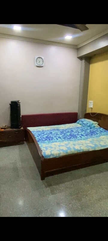 Bedroom in 2 BHK Apartment at Ready Money Building, Madanpura – for Sale