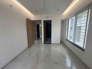 Room in 2 BHK Apartment at Pinnac Barate Empire, Karve Nagar – for Sale