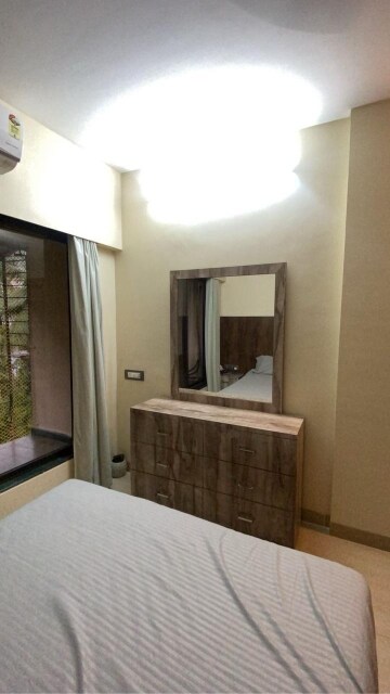Room in 2 BHK Apartment at Shradha Kunj, Santacruz East – for Rent