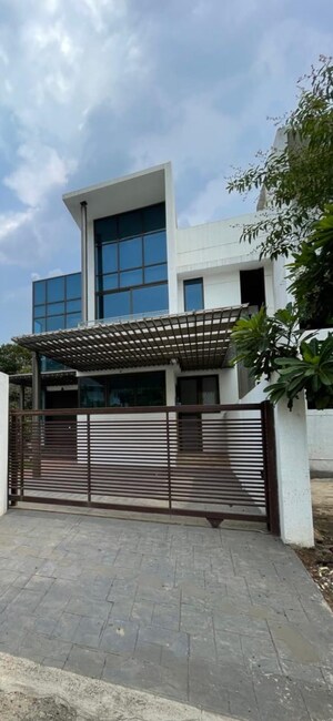 5 BHK Villa For Sale in Amanora Sweet Water Villas, Hadapsar
