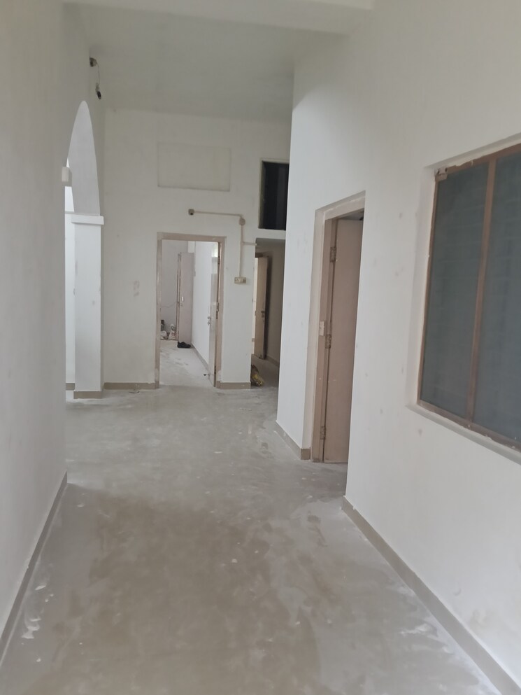 Room, mahanagar Commercial Office Space 1800 Sq.Ft. In Mahanagar Lucknow 9124531