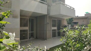 4 BHK Builder Floor – Exterior View View at Unitech Woodstock Floors, Sector 50 - for Rent