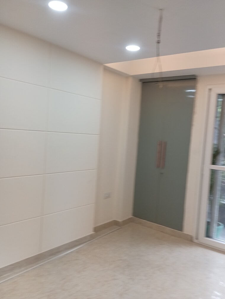 Room, chattarpur 4 Bedroom 160 Sq.Yd. Builder Floor In Chattarpur Delhi 9124617