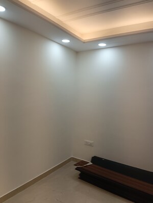 Room in 4 BHK Builder Floor at Chattarpur – for Sale