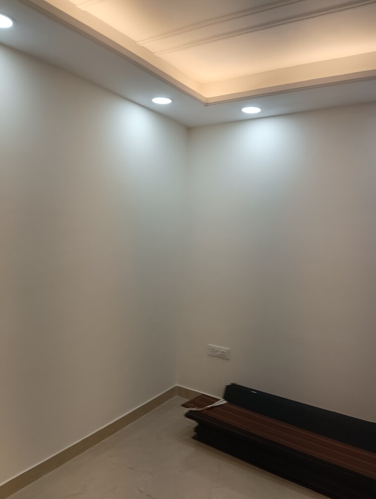 Room, chattarpur 4 Bedroom 160 Sq.Yd. Builder Floor In Chattarpur Delhi 9124617