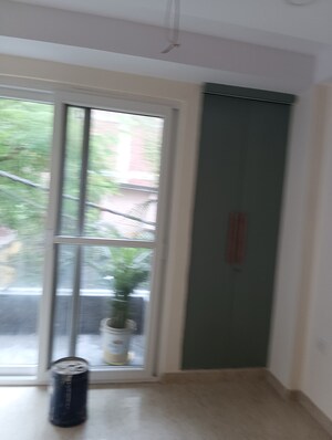 Room in 4 BHK Builder Floor at Chattarpur – for Sale