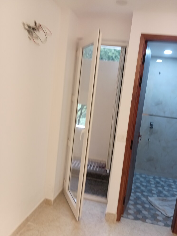 Other, chattarpur 4 Bedroom 160 Sq.Yd. Builder Floor In Chattarpur Delhi 9124617