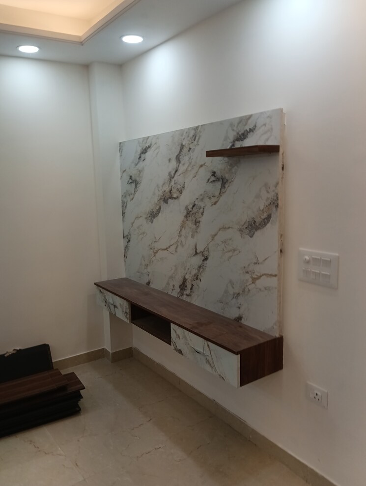 Room, chattarpur 4 Bedroom 160 Sq.Yd. Builder Floor In Chattarpur Delhi 9124617