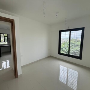 Room in 3 BHK Apartment at Nivedita Apartment Rambaug Colony, Rambaug Colony – for Sale