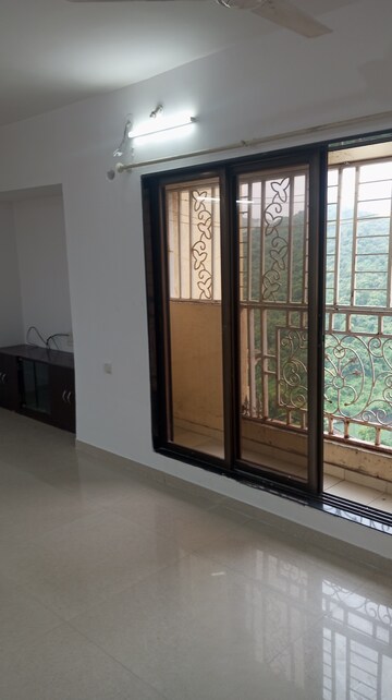 2 BHK Apartment For Rent in Unnathi Woods Phase 1 And 2, Ghodbunder Road