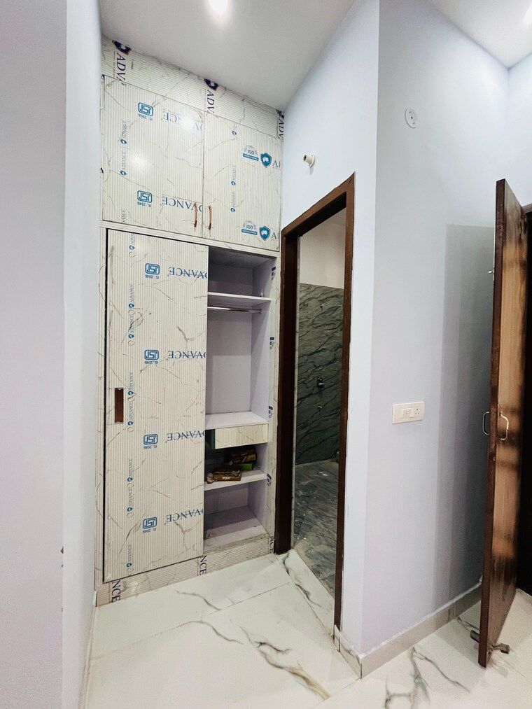 Bathroom, gms road 3 Bedroom 100 Sq.Yd. Independent House In Gms Road Dehradun 9124612