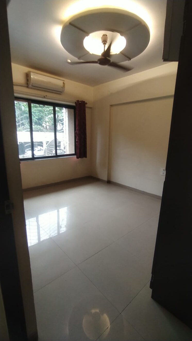 Room, sudarshan-sky-garden 1 Bedroom 500 Sq.Ft. Apartment In Ghodbunder Road Thane 9124615