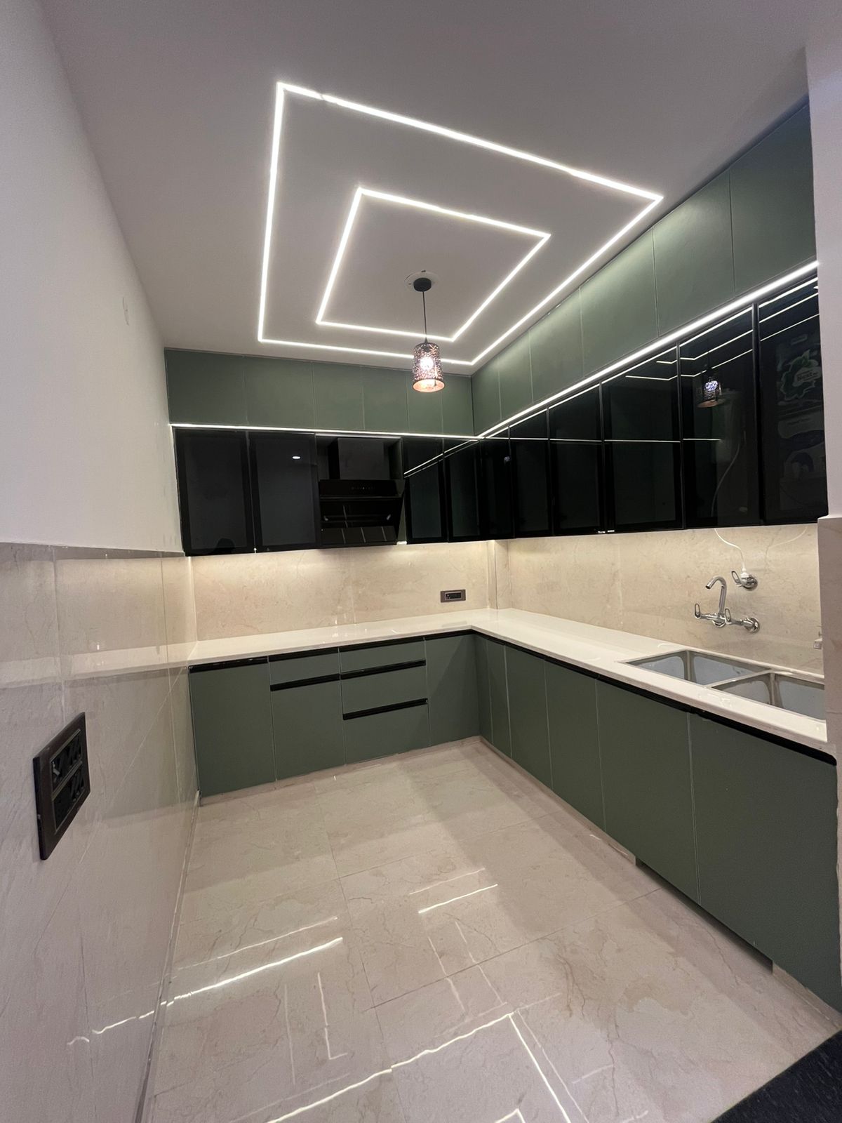 3 BHK Apartment For Sale in Dream Home Properties