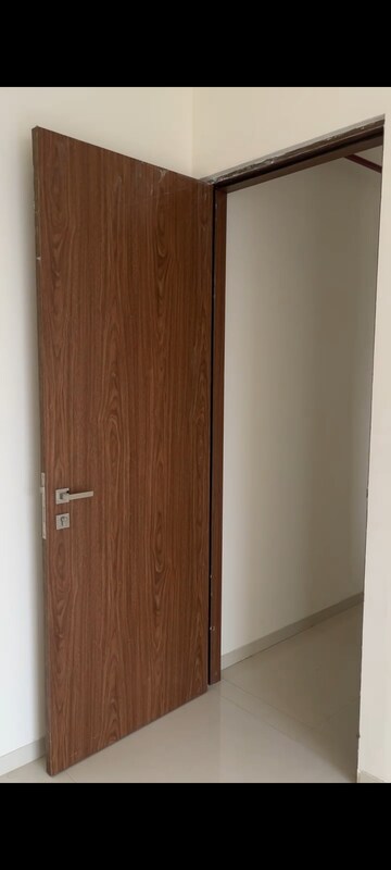 Room in 2 BHK Apartment at Runwal Nirvana, Parel – for Sale