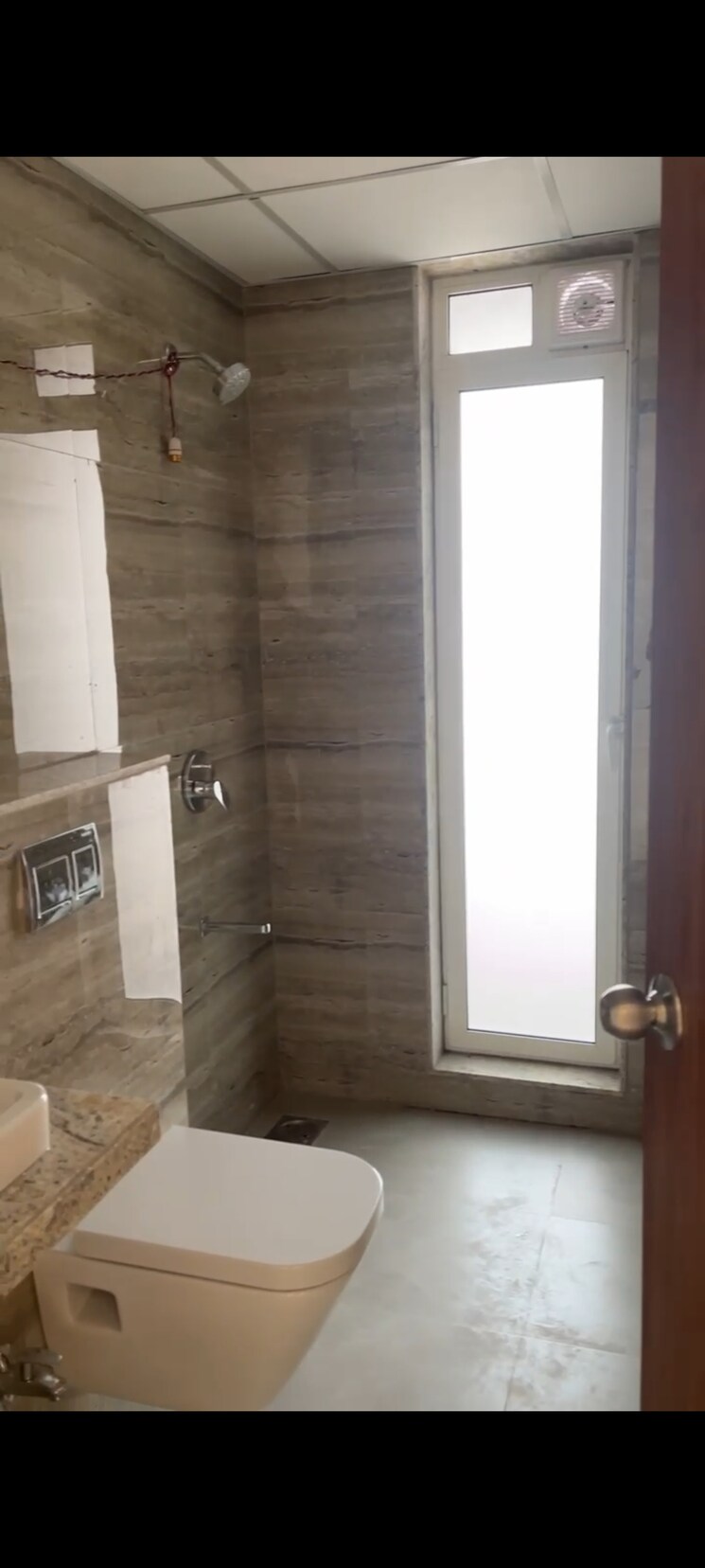 Bathroom, runwal-nirvana 2 Bedroom 708 Sq.Ft. Apartment In Parel Mumbai 9124633