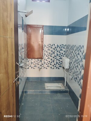 Furnished Amenities in 3 BHK Builder Floor at Chandrabani – for Sale