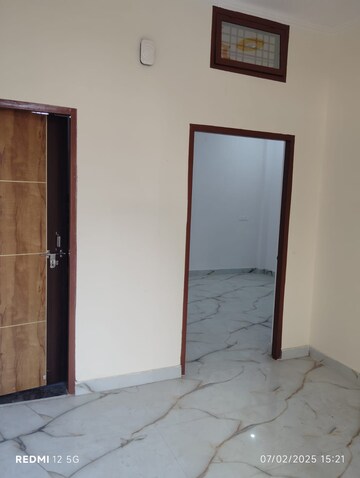 Room in 3 BHK Builder Floor at Chandrabani – for Sale