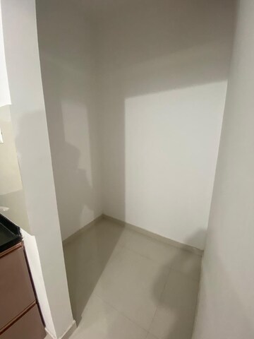 Room in 2 BHK Apartment at Krisala 41 Cosmo, Tathawade – for Rent