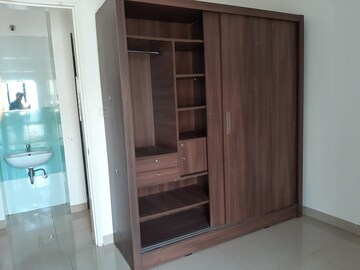 Room in 2 BHK Apartment at Nanded Lalit, Sinhagad Road – for Rent