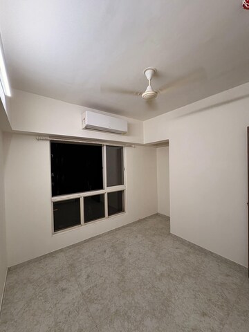 Bedroom in 2 BHK Apartment at Lodha Amara, Kolshet Road – for Rent