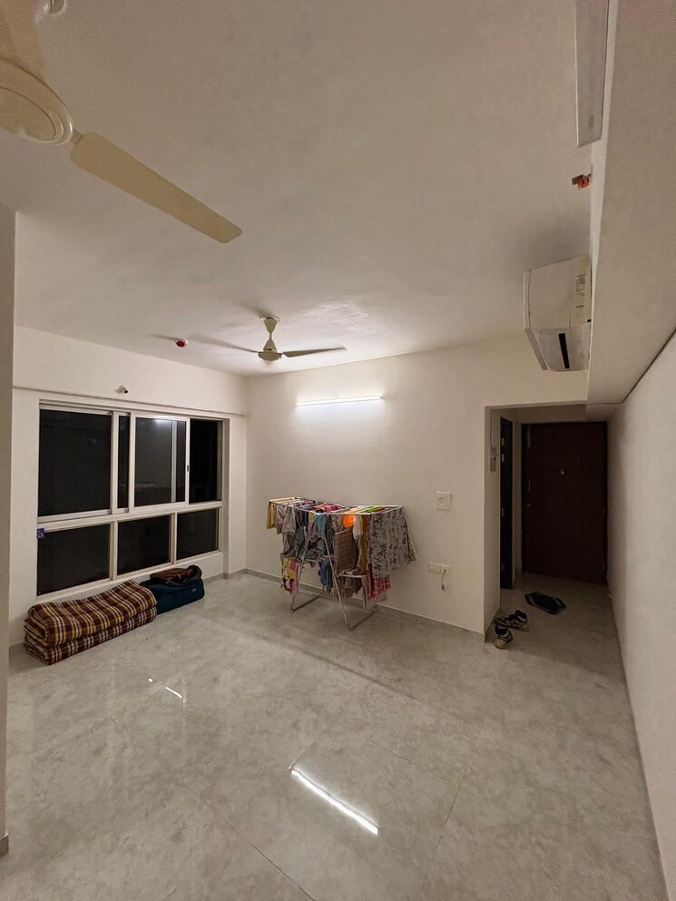 Living Room, lodha-amara 2 Bedroom 900 Sq.Ft. Apartment In Kolshet Road Thane 9124771