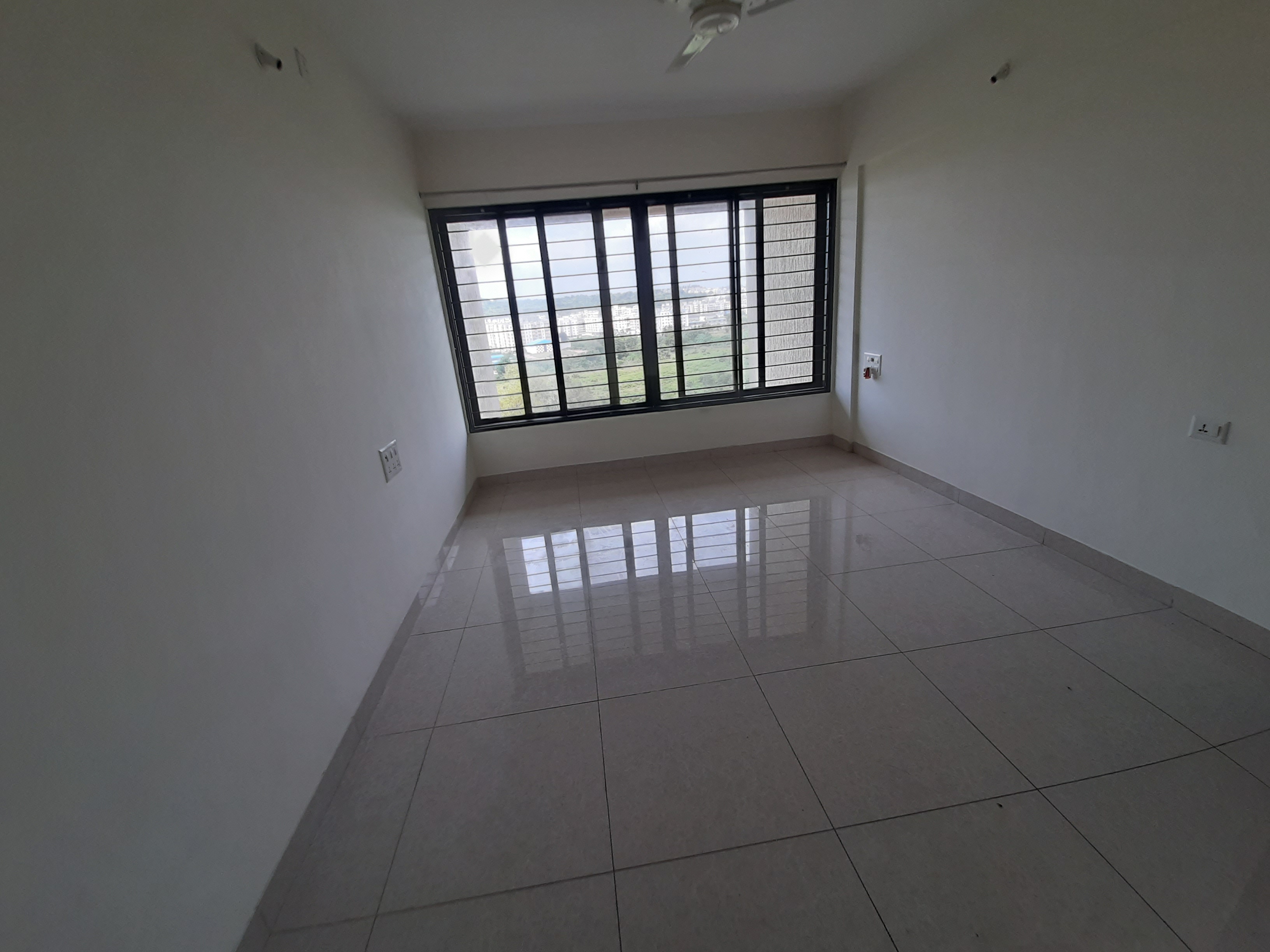 2 BHK + Servant Room Apartment For Rent in Sargam CHS Nanded