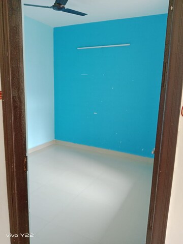 Room in 3 BHK Apartment at Uninav Heights Phase I, Raj Nagar Extension – for Rent