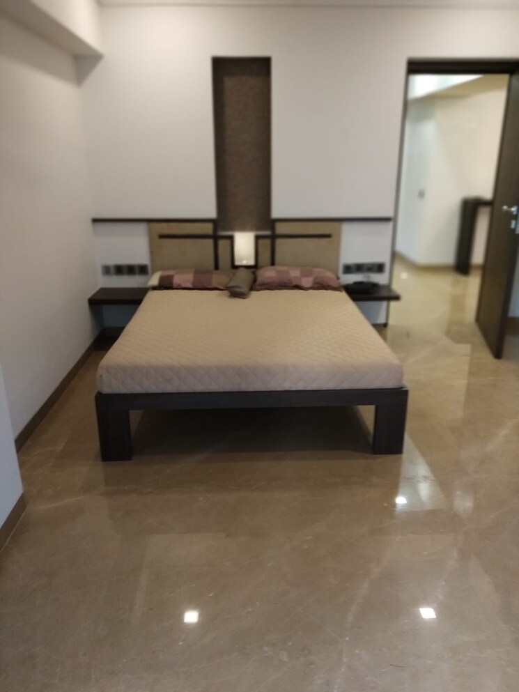 Kitchen, raja-tirupati-balaji-towers 4 Bedroom 2500 Sq.Ft. Apartment In Santacruz West Mumbai 9124821